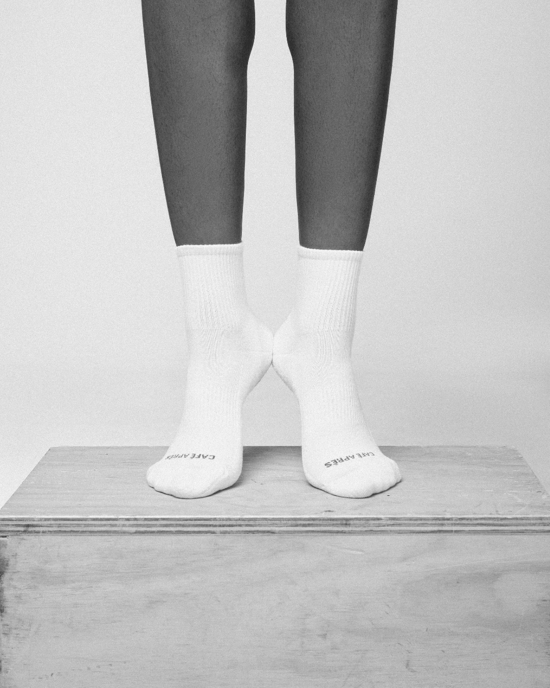 The Basic White Quarter Grip Sock